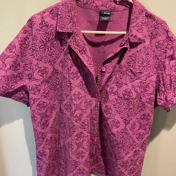 Top - Picture 2 of 2